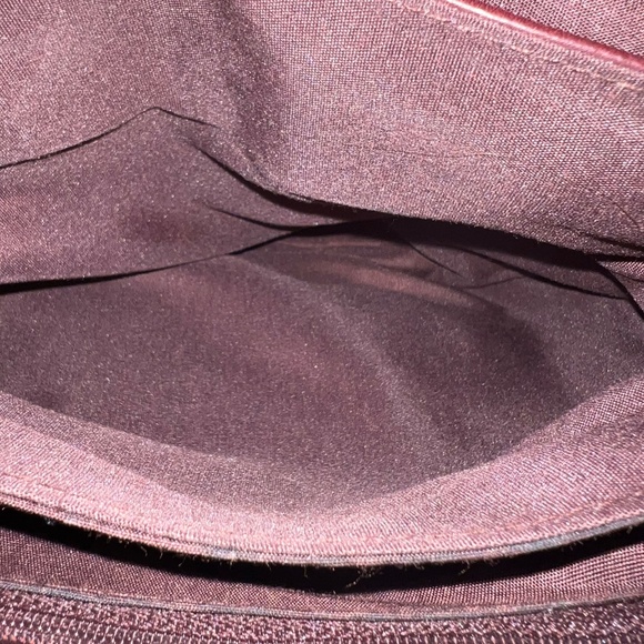 Vintage Etienne Aigner Burgundy Leather Shoulder Bag - Picture 13 of 16